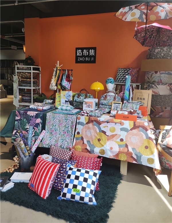 造布集餐墊榮獲“2021年度十大類紡織創新產品”稱號 匠心織造，再添殊榮